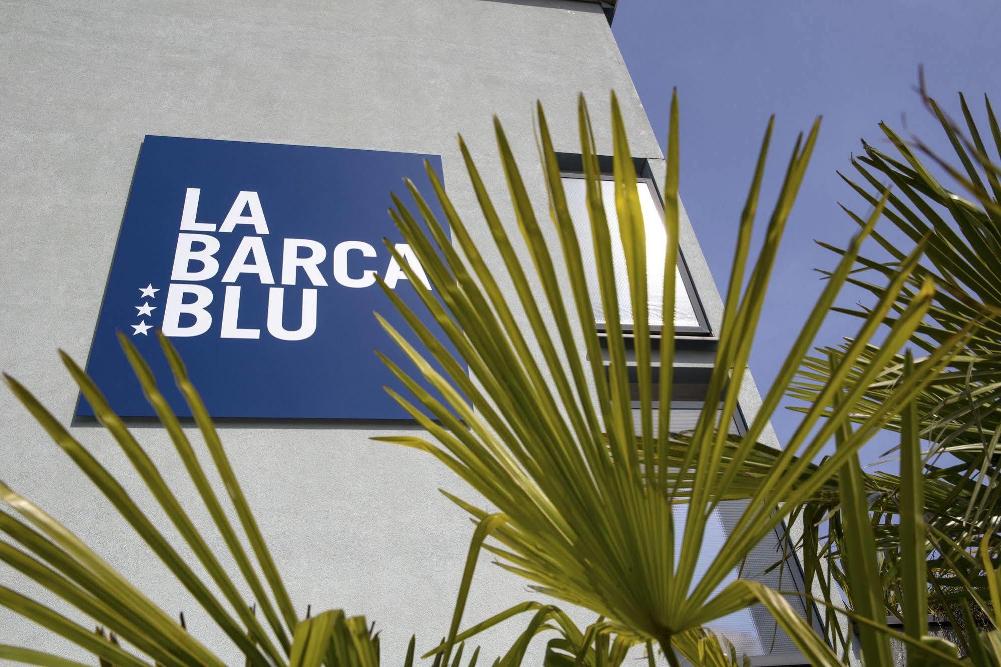La Barca Blu Hotel Muralto Buitenkant foto