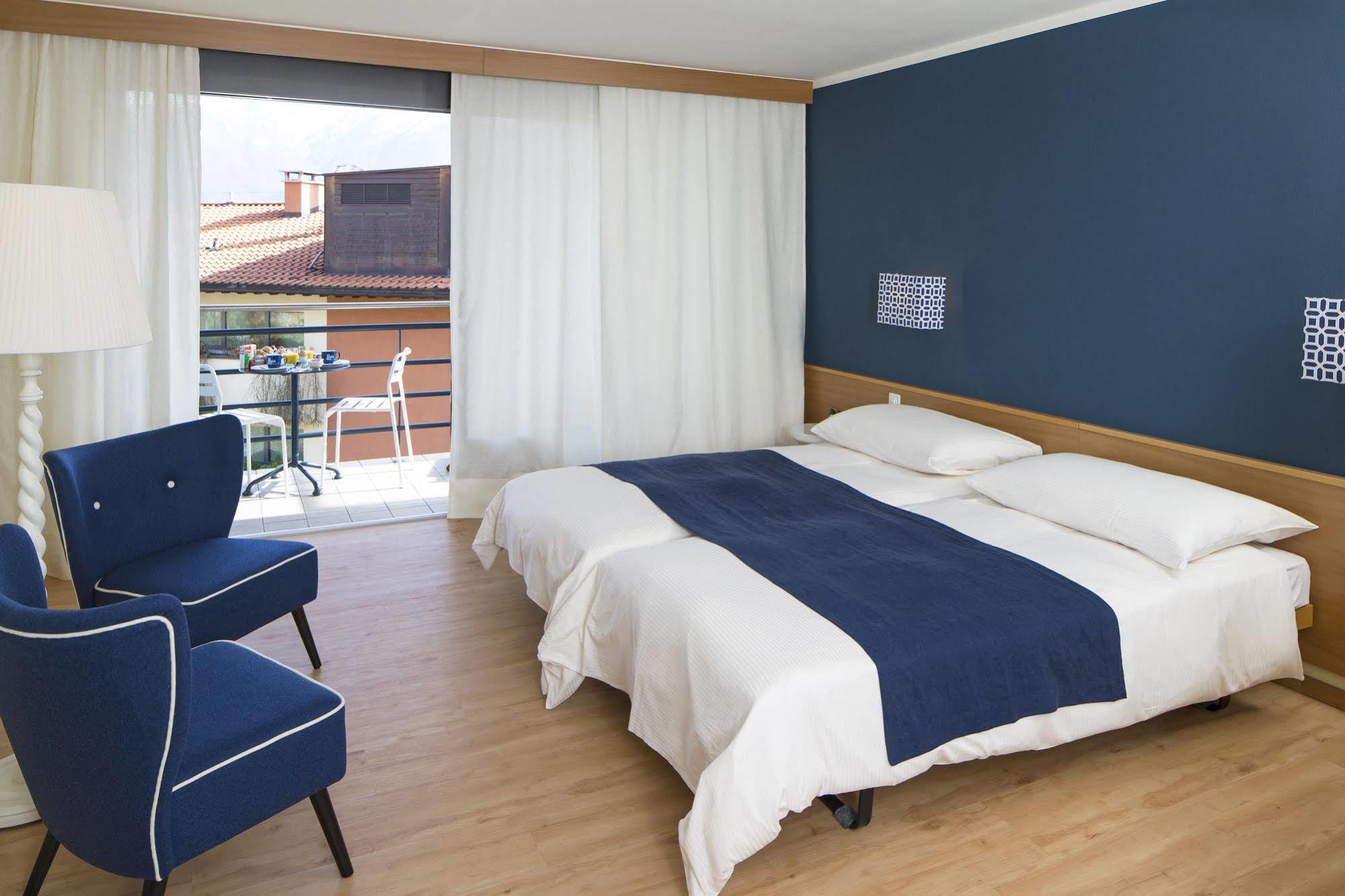La Barca Blu Hotel Muralto Buitenkant foto